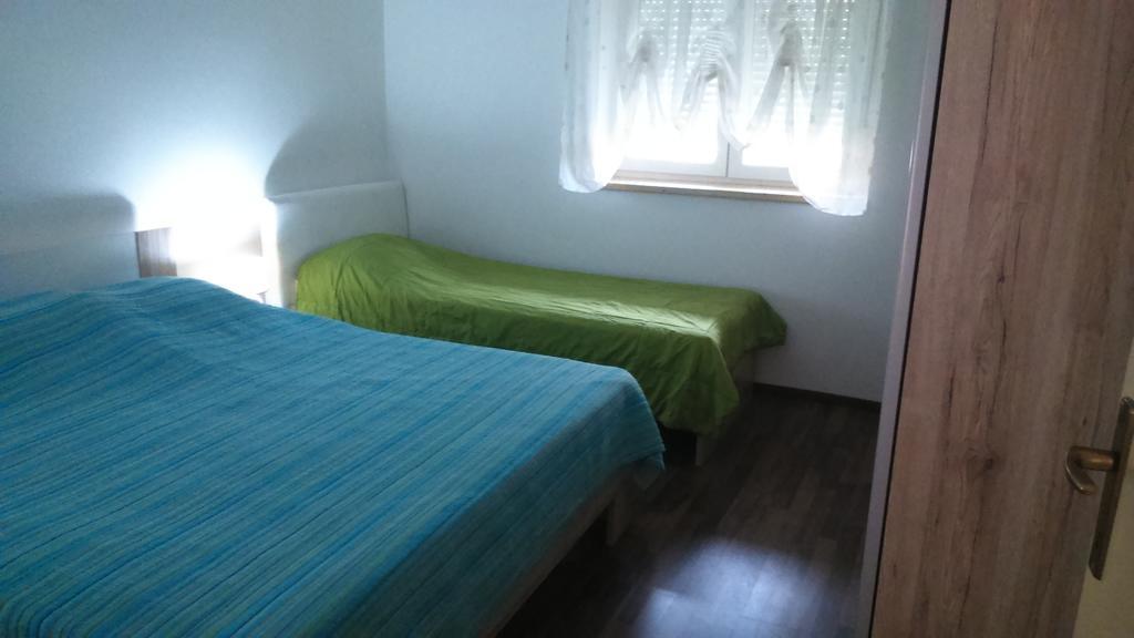 ביוגראד נה מורו Apartments Lola חדר תמונה