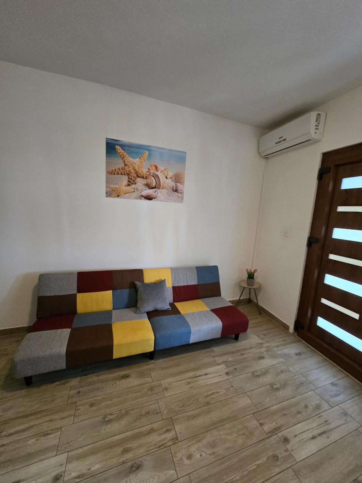 ביוגראד נה מורו Apartments Lola מראה חיצוני תמונה